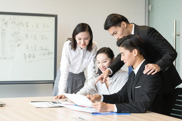 人才梯隊(duì)建設(shè)：培養(yǎng)儲(chǔ)備，確保企業(yè)持續(xù)發(fā)展