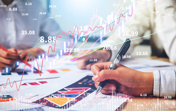 在快速變化的市場環(huán)境中，如何調(diào)整薪酬策略？