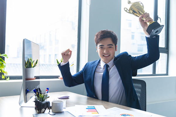 合理控制薪酬成本，提高企業(yè)利潤與員工福利水平