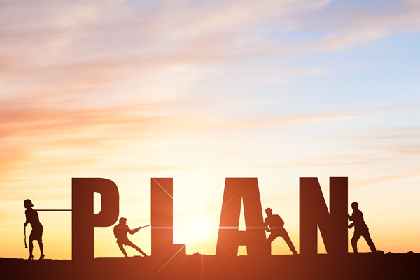 績效改進方案：針對問題，制定績效改進方案