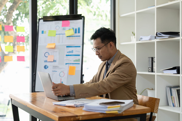 端到端供應鏈：實現(xiàn)全程管控，提升整體效益