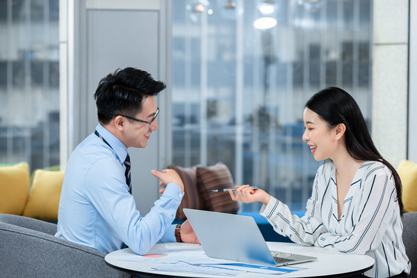 客戶關(guān)系管理：建立長期、穩(wěn)定的客戶關(guān)系