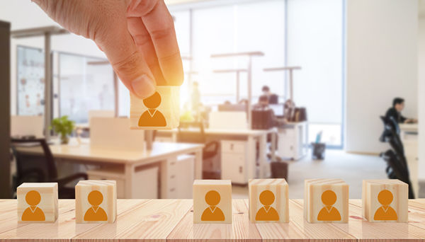 年度人才發(fā)展計劃：以人為本，共建共享