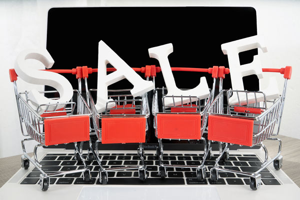 品牌戰(zhàn)略規(guī)劃：制定長期發(fā)展規(guī)劃，確保品牌穩(wěn)健發(fā)展