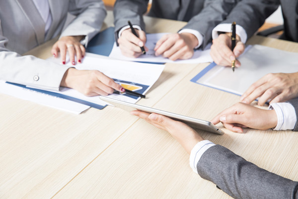 風險管理：企業(yè)管理的風險識別與應(yīng)對