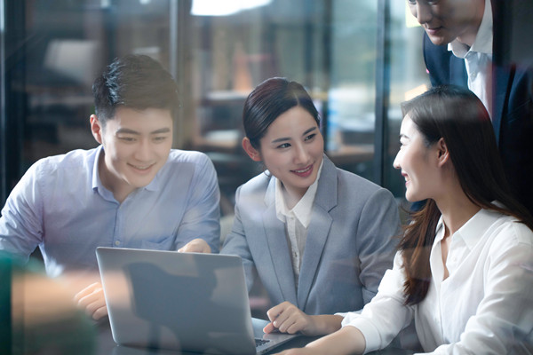 跨部門協(xié)同的績效管理：打破部門壁壘，提升整體效能