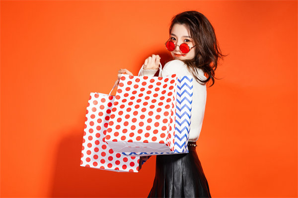 打造卓越品牌，創(chuàng)新?tīng)I(yíng)銷策略，引領(lǐng)市場(chǎng)新潮流