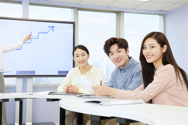 項(xiàng)目管理中的績效管理：確保項(xiàng)目成功，實(shí)現(xiàn)目標(biāo)達(dá)成