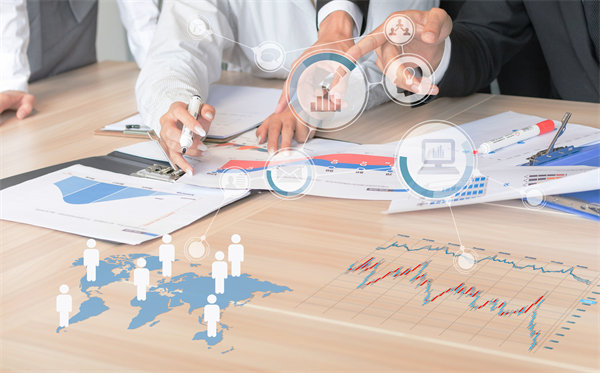 制定年度經(jīng)營計劃，明確發(fā)展目標，引領企業(yè)穩(wěn)健前行