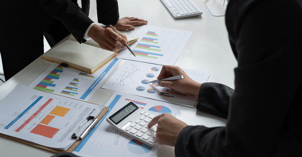 人才發(fā)展的績效管理：培養(yǎng)人才，確保組織長遠(yuǎn)發(fā)展