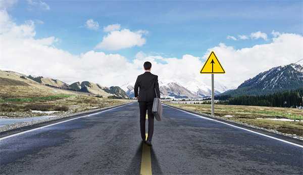 戰(zhàn)略眼光：洞察市場趨勢，搶占先機引領未來