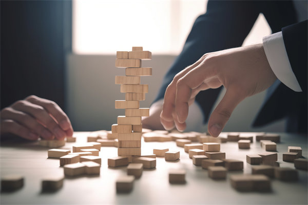 集團(tuán)管控引領(lǐng)企業(yè)風(fēng)險(xiǎn)管理，確保穩(wěn)健發(fā)展與安全運(yùn)營(yíng)