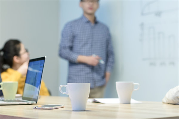 深化人力資源培訓(xùn)，打造高素質(zhì)專業(yè)化人才團(tuán)隊(duì)