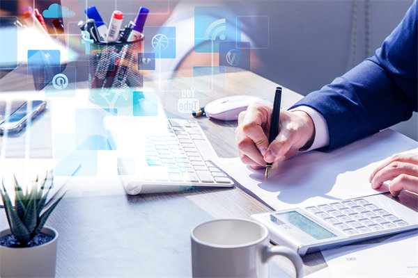 精心制定經(jīng)營策略，確保企業(yè)穩(wěn)健發(fā)展，實現(xiàn)長期盈利