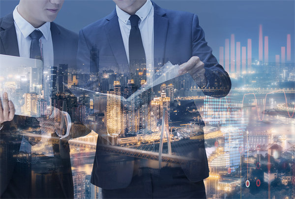 立足企業(yè)實(shí)際，制定可行經(jīng)營計(jì)劃，確保企業(yè)穩(wěn)健前行