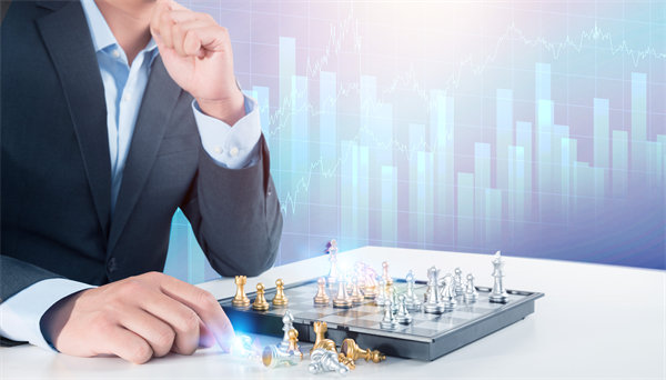 精準(zhǔn)實(shí)施戰(zhàn)略管理，構(gòu)筑企業(yè)持續(xù)競爭優(yōu)勢