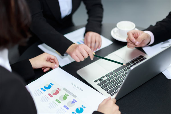 企業(yè)存在人力資源問題，是如何制約公司未來發(fā)展的？