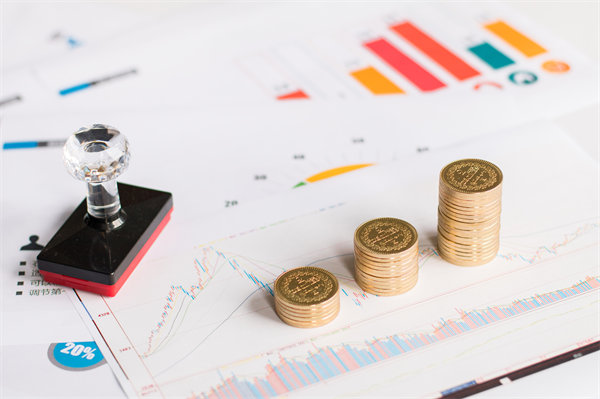 初創(chuàng)企業(yè)如何設(shè)定合理的薪酬策略吸引人才？