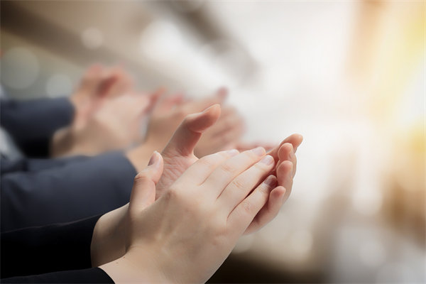 集團人才戰(zhàn)略：如何促進內(nèi)部流動與外部吸引？