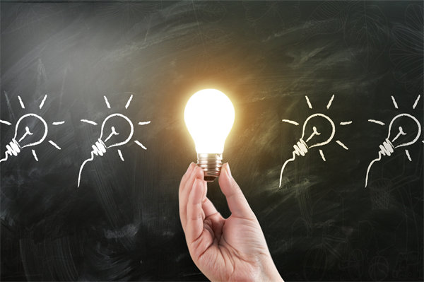 經(jīng)濟(jì)全球化，如何調(diào)整年度經(jīng)營(yíng)計(jì)劃適應(yīng)國(guó)際市場(chǎng)變化？