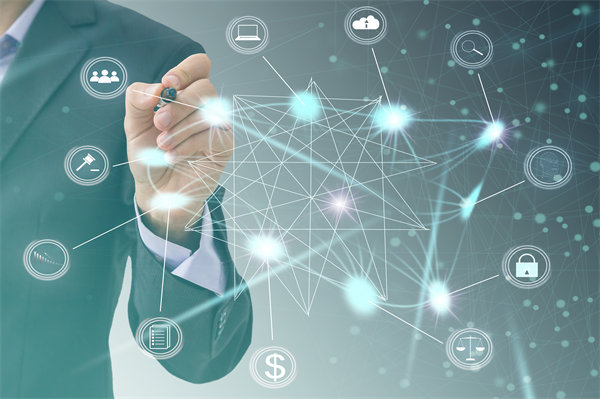 企業(yè)戰(zhàn)略轉(zhuǎn)型的關(guān)鍵成功因素與風(fēng)險(xiǎn)規(guī)避策略何在？