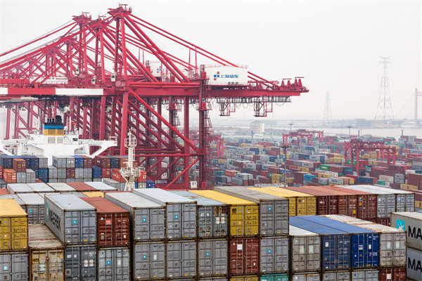 面對(duì)市場(chǎng)波動(dòng)，精益生產(chǎn)如何靈活調(diào)整生產(chǎn)計(jì)劃？