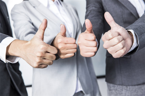 如何平衡員工個人績效與企業(yè)整體目標(biāo)，實(shí)現(xiàn)雙贏？