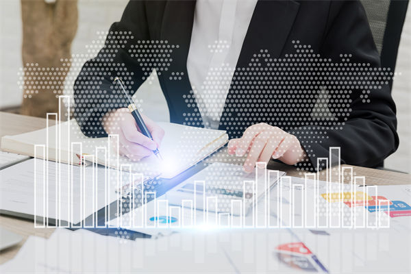 在數(shù)字化轉(zhuǎn)型背景下，績(jī)效管理體系如何創(chuàng)新與升級(jí)？