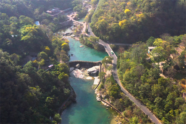 新鄉(xiāng)年度經(jīng)營(yíng)計(jì)劃咨詢公司如何為企業(yè)定制精準(zhǔn)年度策略？