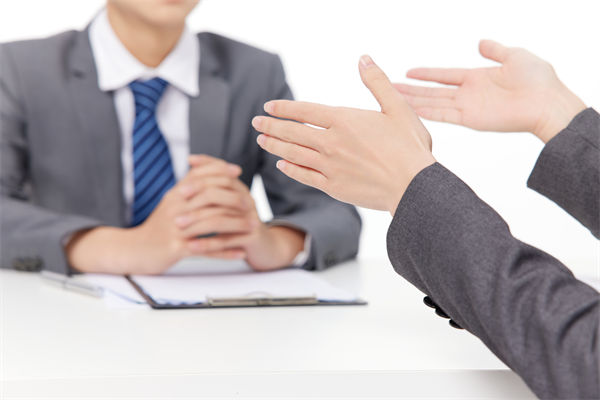 揭秘！看看企業(yè)高級HR是如何玩轉人才爭奪大戰(zhàn)的？