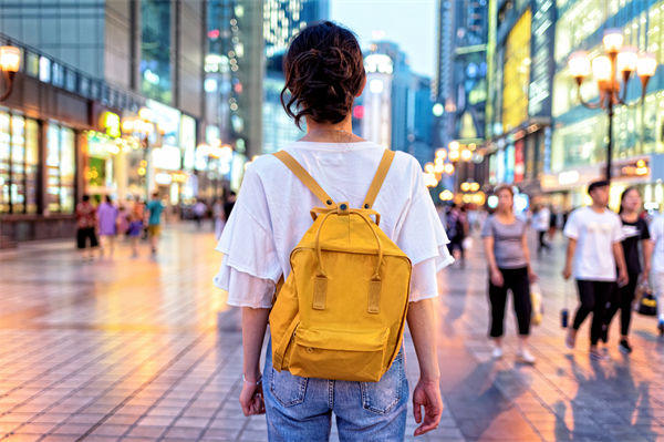 明年消費(fèi)市場(chǎng)總體態(tài)勢(shì)如何？企業(yè)對(duì)此有哪些啟示？