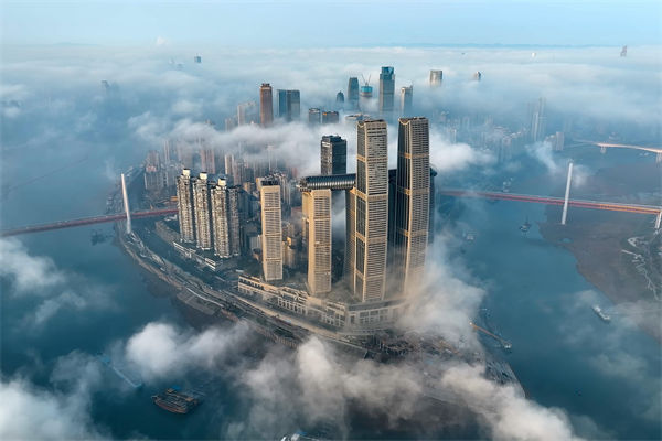 重慶戰(zhàn)略咨詢公司如何為企業(yè)定制長(zhǎng)遠(yuǎn)發(fā)展戰(zhàn)略？