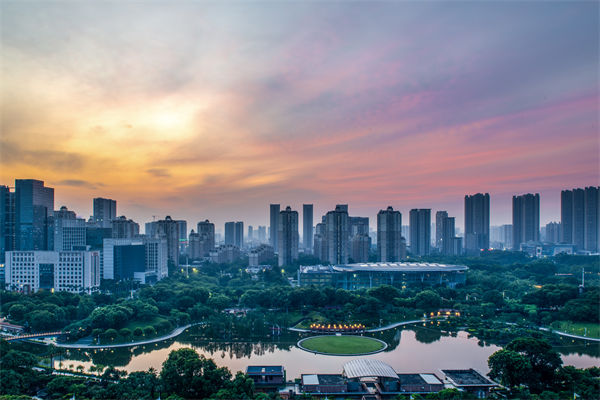 佛山預(yù)算管理咨詢公司如何助力企業(yè)實現(xiàn)預(yù)算精準(zhǔn)控制？