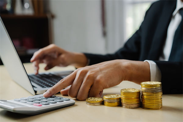 薪酬與績效如何掛鉤，專業(yè)咨詢?nèi)绾沃珳试O計？