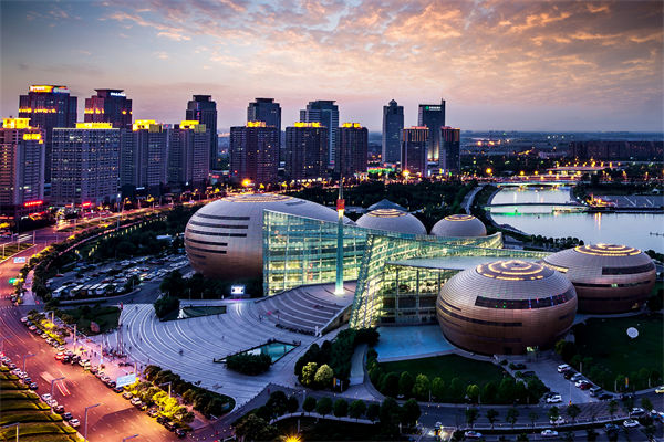 年度經(jīng)營(yíng)計(jì)劃總落空，企業(yè)發(fā)展迷茫，鄭州咨詢公司如何破局？