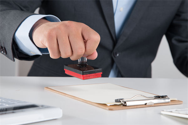 管控過度活力缺失，集團怎樣平衡管控與自主激發(fā)潛能？