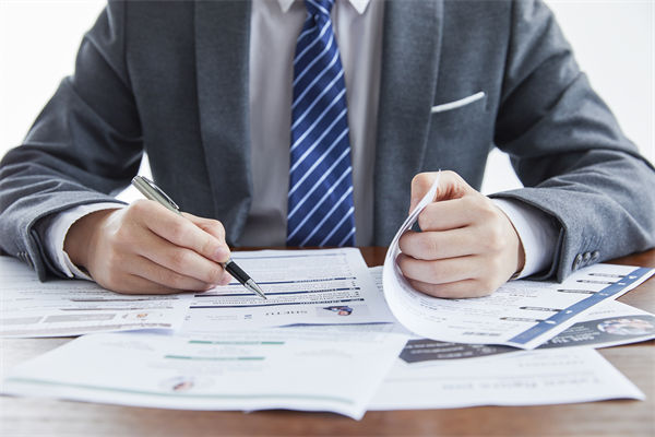 招聘效率低下，人力資源管理如何優(yōu)化流程精準(zhǔn)引才？