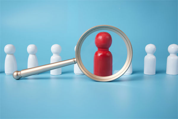 招聘效率低下，人力資源管理如何優(yōu)化流程精準引才？