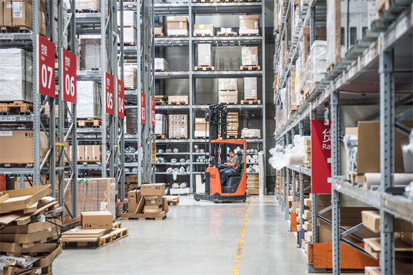 庫存積壓如山，資金周轉(zhuǎn)停滯，怎樣清理盤活？