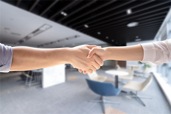 企業(yè)文化理念懸浮空中，如何讓價(jià)值觀真正落地生根？