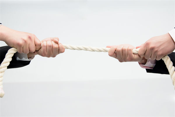 競(jìng)爭(zhēng)對(duì)手眾多時(shí)，品牌如何制定差異化戰(zhàn)略管理路徑？