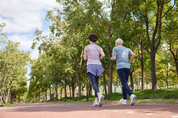 中國人均預期壽命79歲，對企業(yè)文件有何啟示？