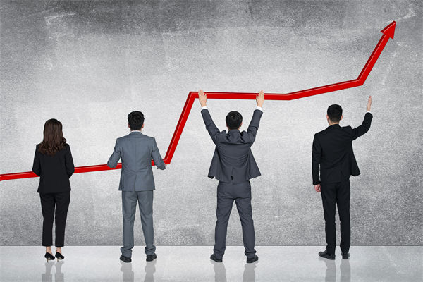 薪酬體系建了又改，管理為何總跟不上戰(zhàn)略步伐？