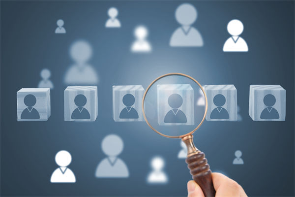 招聘成本節(jié)節(jié)攀升，人力資源管理如何精準(zhǔn)鎖定人才？