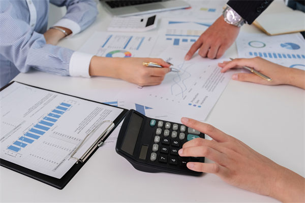 預(yù)算成紙上空談，怎樣讓數(shù)據(jù)真正驅(qū)動(dòng)決策落地？