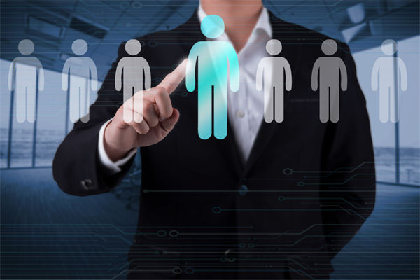 中紀(jì)委：公職人員禁止干6類副業(yè)，人力資源怎么看？