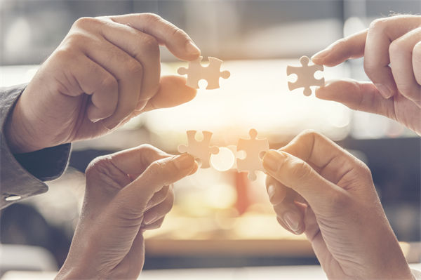 跨板塊協(xié)同頻頻卡殼，集團(tuán)管控管理怎樣打通梗阻？