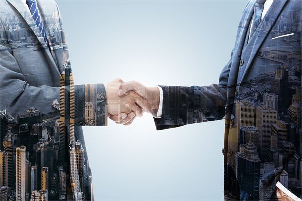 薪酬與績效脫節(jié)難激勵(lì)員工，薪酬咨詢?cè)鯓觾?yōu)化？