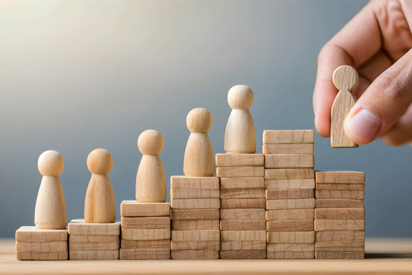 值得信賴的人力資源咨詢排名最新，能搭建戰(zhàn)略人才梯隊(duì)嗎？