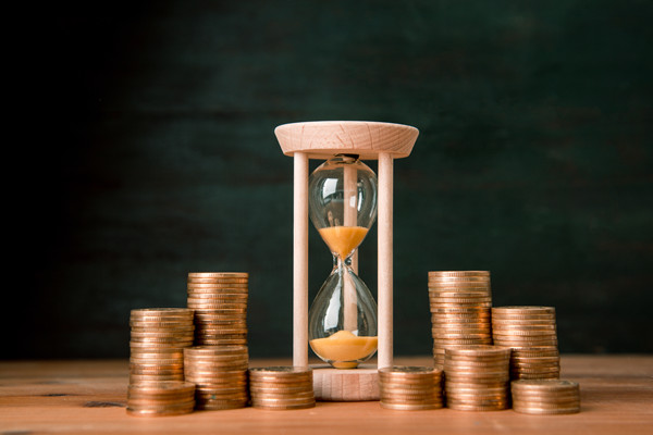 哪個咨詢公司最有效，可落地降本增效實戰(zhàn)方案么？